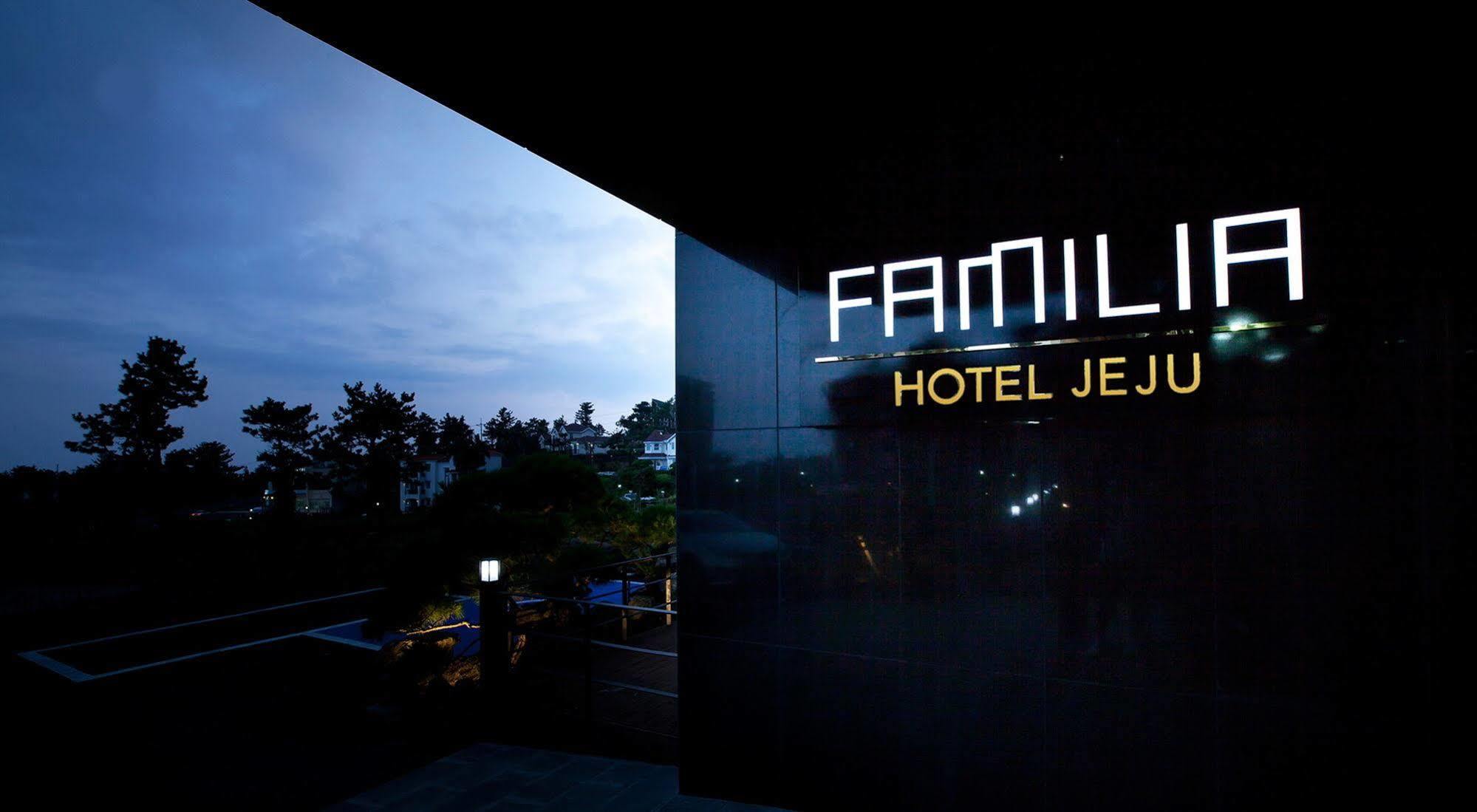 Familia Hotel Seogwipo Exterior foto